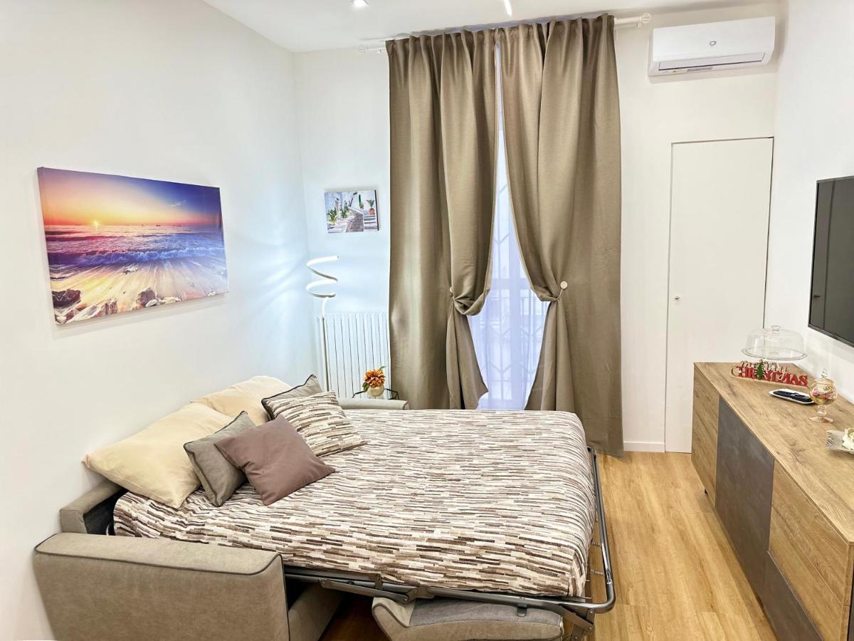 Apartament Housesea 21 *