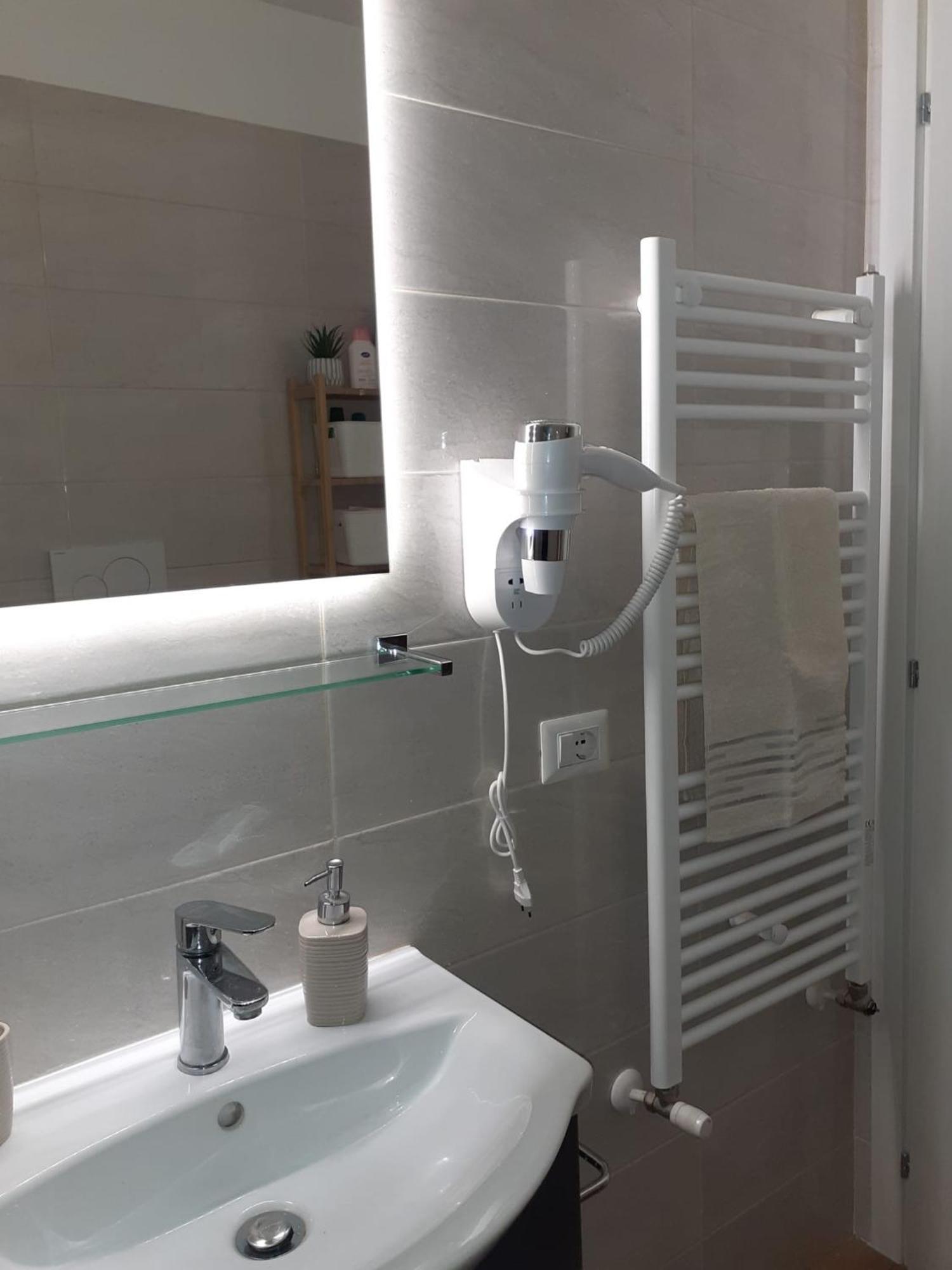 Apartament Housesea 21